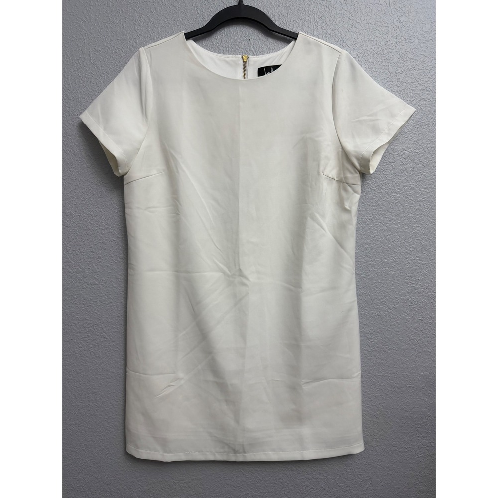 Lulus White Short Sleeve Shift Dress Mini Gold Back Zip 43232-1 Small FLAW